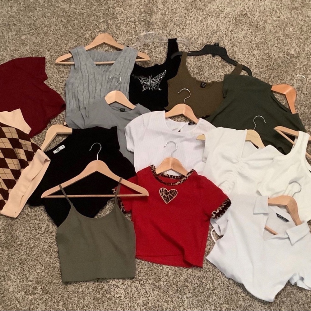 crop tops!